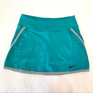 Nike Dri-Fit Teal Tennis Skort Size Small